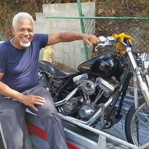 Meet your Posher, Curtis